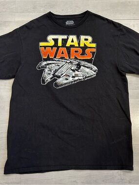 Star Wars Disney Lucasfilm Millennium Falcon Retro Style T Shirt Size Large